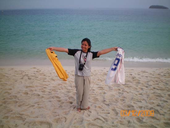 กิจกรรมกีฬาชายหาดสัมพันธ์ คณะศึกษาศาสตร์ ณ เกาะอาดัง ภาพที่ 11