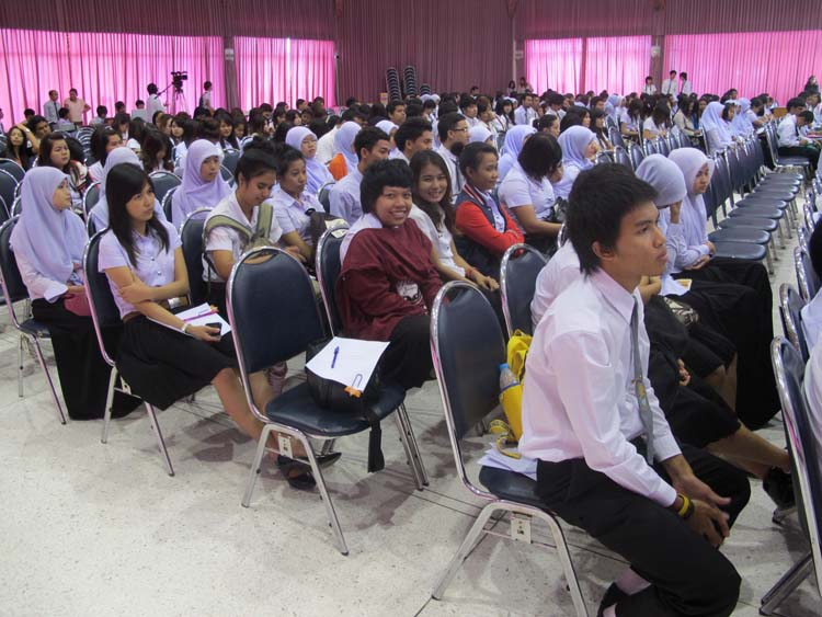 โครงการ Smart for all ครั้งที่ 3 เทคโนโลยีการเรียนรู้ในสังคมพหุวัฒนธรรม 7 - 11กันยายน 2555 ณ หอประชุมปาริชาต ภาพที่ 76