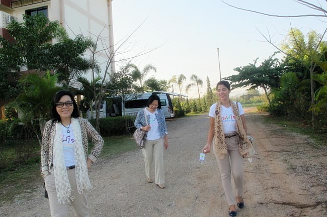 ผู้บริหารและบุคลากรคณะศึกษาศาสตร์เข้าร่วมกิจกรรมการจัดการความรู้กับกลุ่มคณะศึกษาศาสตร์ในเครือเทา-งามสัมพันธ์ ครั้งที่ 1/2556 วันที่ 7 กุมภาพันธ์ 2556 ณ วิทยาลัยการศึกษาต่อเนื่อง มหาวิทยาลัยพะเยา ภาพที่ 130