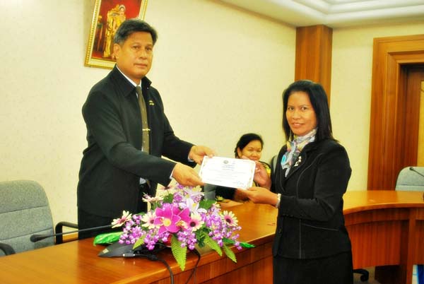 พิธีมอบวุฒิบัตรโครงการพัฒนาผู้บริหารสถานศึกษา (ชุดที่ 2) ภาพที่ 14