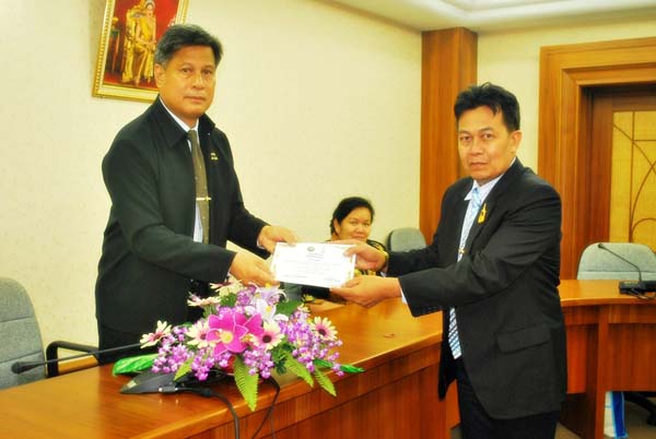 พิธีมอบวุฒิบัตรโครงการพัฒนาผู้บริหารสถานศึกษา (ชุดที่ 2) ภาพที่ 23
