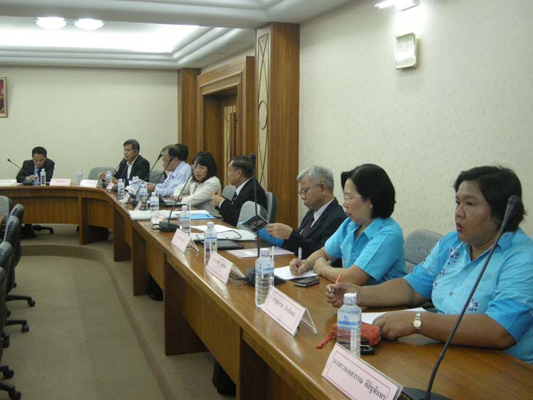 ประชุมสภาคณบดี ครุศาสตร์/ศึกษาศาสตร์ ครั้งที่4 2555 ภาพที่ 10