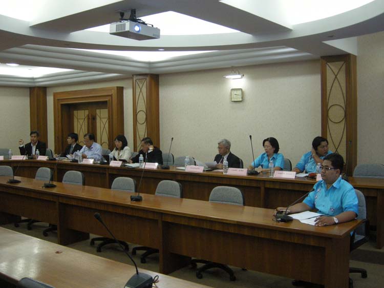 ประชุมสภาคณบดี ครุศาสตร์/ศึกษาศาสตร์ ครั้งที่4 2555 ภาพที่ 14
