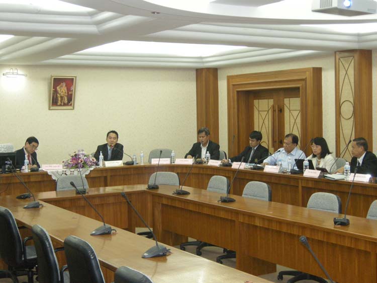 ประชุมสภาคณบดี ครุศาสตร์/ศึกษาศาสตร์ ครั้งที่4 2555 ภาพที่ 27