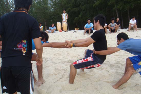 กิจกรรมกีฬาชายหาดสัมพันธ์ คณะศึกษาศาสตร์ ณ เกาะอาดัง ภาพที่ 135