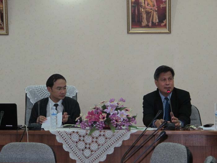 การประชุมคณะกรรมการประจำคณะศึกษาศาสตร์ เดือนกรกฎาคม 2555 ภาพที่ 12