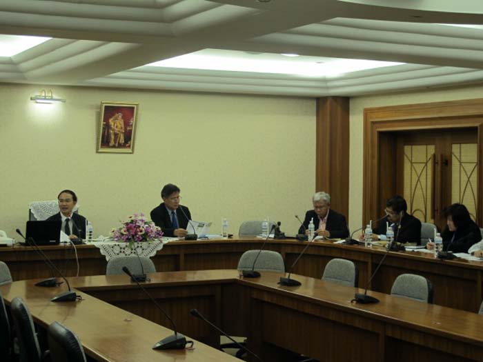 การประชุมคณะกรรมการประจำคณะศึกษาศาสตร์ เดือนกรกฎาคม 2555 ภาพที่ 28