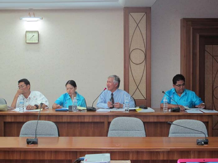 การประชุมคณะกรรมการประจำคณะศึกษาศาสตร์ เดือนกรกฎาคม 2555 ภาพที่ 31