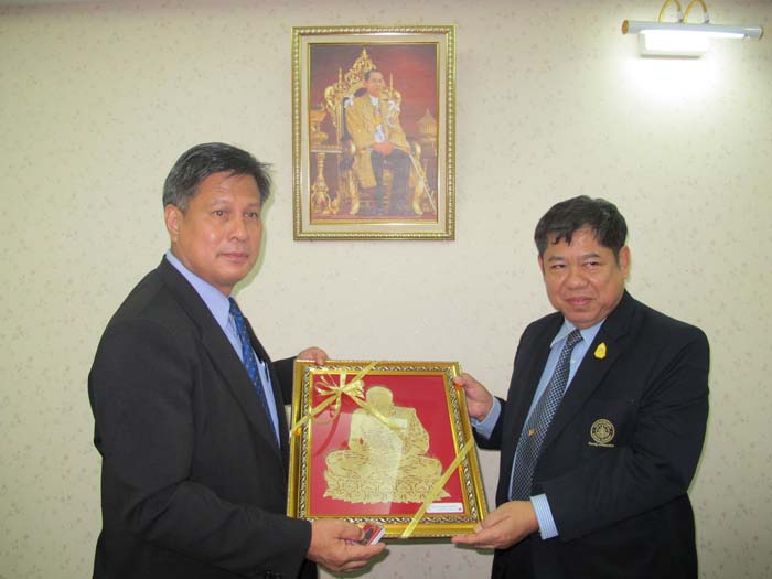 การประชุมคณะกรรมการประจำคณะศึกษาศาสตร์ เดือนกรกฎาคม 2555 ภาพที่ 51