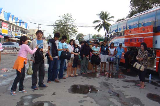 กิจกรรมกีฬาชายหาดสัมพันธ์ คณะศึกษาศาสตร์ ณ เกาะอาดัง ภาพที่ 184