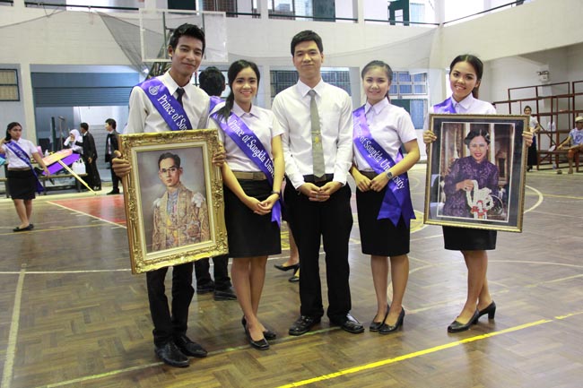 การแข่งขันกีฬาเชื่อมความสัมพันธ์ นิสิต นักศึกษาวิชาชีพครู โครงการกีฬา ศึกษาฯ - ครุศาสตร์ ' กล้วยไม้เกมส์ ' ครั้งที่ 2 วันที่ 18 - 20 มกราคม 2556 ณ มหาวิทยาลัยทักษิณ วิทยาเขตสงขลา ภาพที่ 6