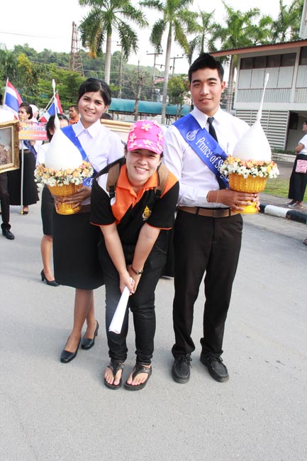 การแข่งขันกีฬาเชื่อมความสัมพันธ์ นิสิต นักศึกษาวิชาชีพครู โครงการกีฬา ศึกษาฯ - ครุศาสตร์ ' กล้วยไม้เกมส์ ' ครั้งที่ 2 วันที่ 18 - 20 มกราคม 2556 ณ มหาวิทยาลัยทักษิณ วิทยาเขตสงขลา ภาพที่ 16