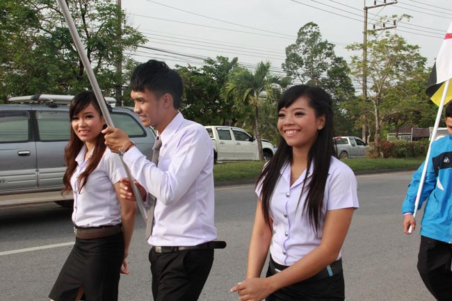 การแข่งขันกีฬาเชื่อมความสัมพันธ์ นิสิต นักศึกษาวิชาชีพครู โครงการกีฬา ศึกษาฯ - ครุศาสตร์ ' กล้วยไม้เกมส์ ' ครั้งที่ 2 วันที่ 18 - 20 มกราคม 2556 ณ มหาวิทยาลัยทักษิณ วิทยาเขตสงขลา ภาพที่ 70