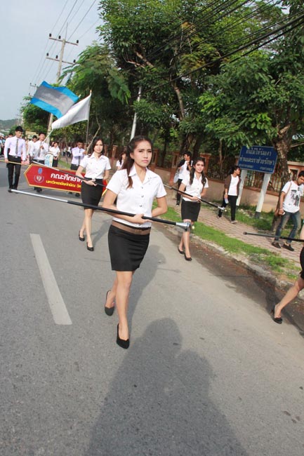 การแข่งขันกีฬาเชื่อมความสัมพันธ์ นิสิต นักศึกษาวิชาชีพครู โครงการกีฬา ศึกษาฯ - ครุศาสตร์ ' กล้วยไม้เกมส์ ' ครั้งที่ 2 วันที่ 18 - 20 มกราคม 2556 ณ มหาวิทยาลัยทักษิณ วิทยาเขตสงขลา ภาพที่ 91