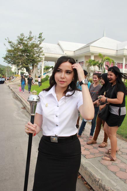 การแข่งขันกีฬาเชื่อมความสัมพันธ์ นิสิต นักศึกษาวิชาชีพครู โครงการกีฬา ศึกษาฯ - ครุศาสตร์ ' กล้วยไม้เกมส์ ' ครั้งที่ 2 วันที่ 18 - 20 มกราคม 2556 ณ มหาวิทยาลัยทักษิณ วิทยาเขตสงขลา ภาพที่ 127