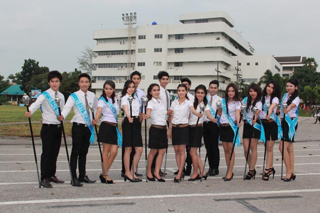 การแข่งขันกีฬาเชื่อมความสัมพันธ์ นิสิต นักศึกษาวิชาชีพครู โครงการกีฬา ศึกษาฯ - ครุศาสตร์ ' กล้วยไม้เกมส์ ' ครั้งที่ 2 วันที่ 18 - 20 มกราคม 2556 ณ มหาวิทยาลัยทักษิณ วิทยาเขตสงขลา ภาพที่ 233