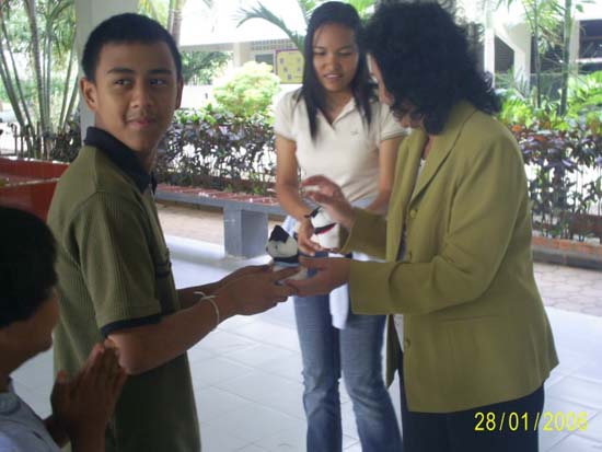 กิจกรรมศึกษาดูงานและจัดกิจกรรมสำหรับนักเรียน ภาพที่ 27