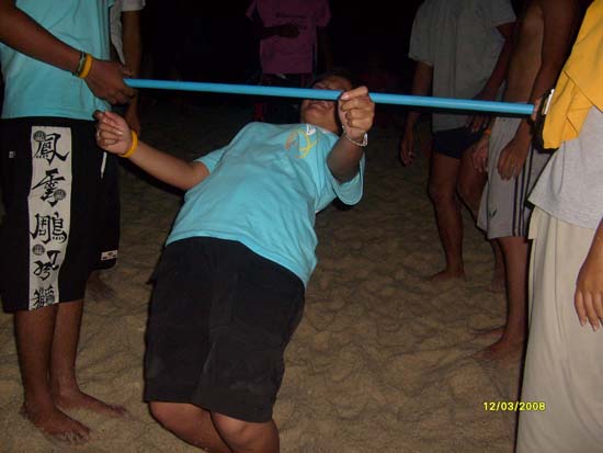 กิจกรรมกีฬาชายหาดสัมพันธ์ คณะศึกษาศาสตร์ ณ เกาะอาดัง ภาพที่ 232
