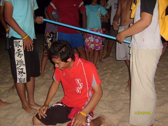กิจกรรมกีฬาชายหาดสัมพันธ์ คณะศึกษาศาสตร์ ณ เกาะอาดัง ภาพที่ 234