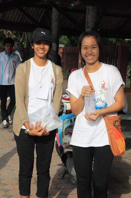 การแข่งขันกีฬาเชื่อมความสัมพันธ์ นิสิต นักศึกษาวิชาชีพครู โครงการกีฬา ศึกษาฯ - ครุศาสตร์ ' กล้วยไม้เกมส์ ' ครั้งที่ 2 วันที่ 18 - 20 มกราคม 2556 ณ มหาวิทยาลัยทักษิณ วิทยาเขตสงขลา ภาพที่ 570