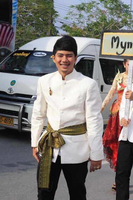 การแข่งขันกีฬาเชื่อมความสัมพันธ์ นิสิต นักศึกษาวิชาชีพครู โครงการกีฬา ศึกษาฯ - ครุศาสตร์ ' กล้วยไม้เกมส์ ' ครั้งที่ 2 วันที่ 18 - 20 มกราคม 2556 ณ มหาวิทยาลัยทักษิณ วิทยาเขตสงขลา ภาพที่ 579