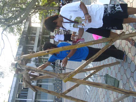 กิจกรรมเตรียมซุ้มแสดงความยินดีกับบัณฑิต คณะศึกษาศาสตร์ ภาพที่ 6