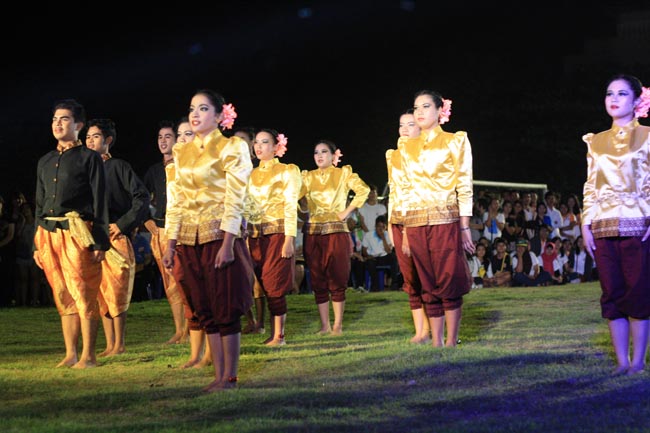 การแข่งขันกีฬาเชื่อมความสัมพันธ์ นิสิต นักศึกษาวิชาชีพครู โครงการกีฬา ศึกษาฯ - ครุศาสตร์ ' กล้วยไม้เกมส์ ' ครั้งที่ 2 วันที่ 18 - 20 มกราคม 2556 ณ มหาวิทยาลัยทักษิณ วิทยาเขตสงขลา ภาพที่ 658