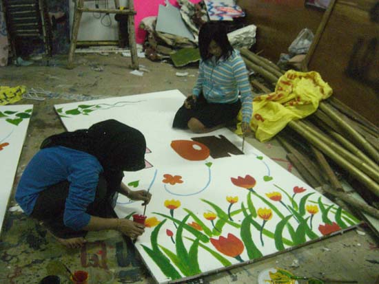 กิจกรรมเตรียมซุ้มแสดงความยินดีกับบัณฑิต คณะศึกษาศาสตร์ ภาพที่ 15