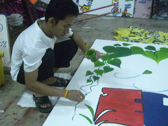 กิจกรรมเตรียมซุ้มแสดงความยินดีกับบัณฑิต คณะศึกษาศาสตร์ ภาพที่ 16