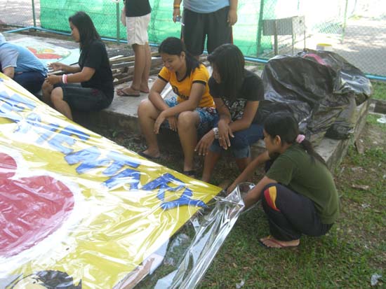 กิจกรรมเตรียมซุ้มแสดงความยินดีกับบัณฑิต คณะศึกษาศาสตร์ ภาพที่ 52