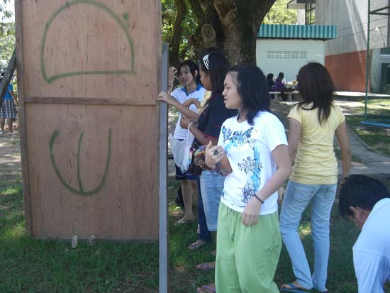 กิจกรรมเตรียมซุ้มแสดงความยินดีกับบัณฑิต คณะศึกษาศาสตร์ ภาพที่ 56