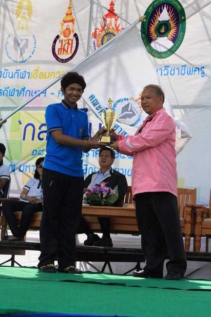 การแข่งขันกีฬาเชื่อมความสัมพันธ์ นิสิต นักศึกษาวิชาชีพครู โครงการกีฬา ศึกษาฯ - ครุศาสตร์ ' กล้วยไม้เกมส์ ' ครั้งที่ 2 วันที่ 18 - 20 มกราคม 2556 ณ มหาวิทยาลัยทักษิณ วิทยาเขตสงขลา ภาพที่ 1089