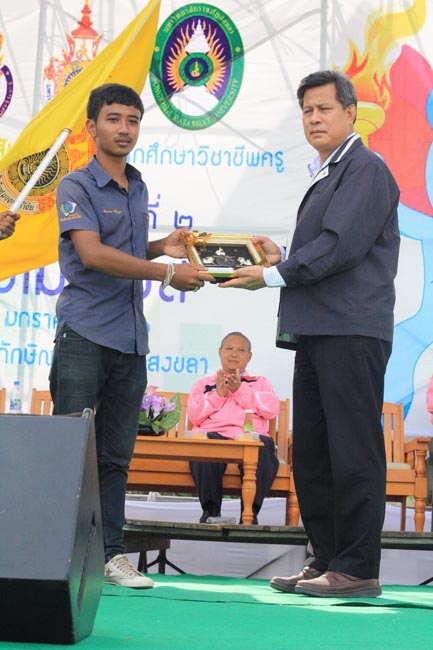 การแข่งขันกีฬาเชื่อมความสัมพันธ์ นิสิต นักศึกษาวิชาชีพครู โครงการกีฬา ศึกษาฯ - ครุศาสตร์ ' กล้วยไม้เกมส์ ' ครั้งที่ 2 วันที่ 18 - 20 มกราคม 2556 ณ มหาวิทยาลัยทักษิณ วิทยาเขตสงขลา ภาพที่ 1115