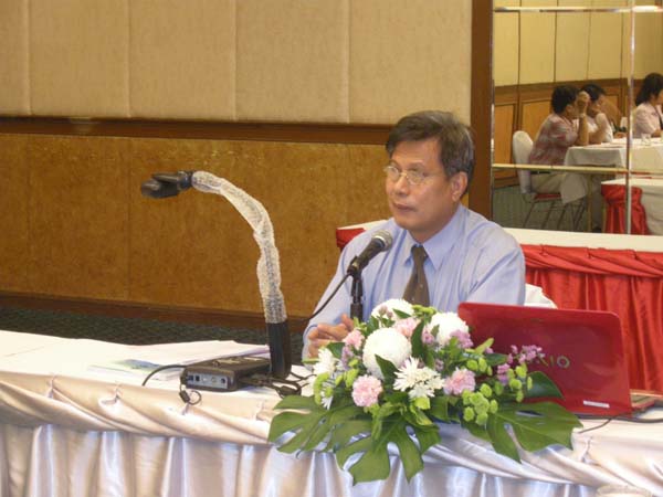 ประชุมคณะ และ งานเลี้ยงอาจารย์ใหม่55 ภาพที่ 8