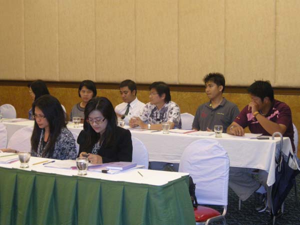 ประชุมคณะ และ งานเลี้ยงอาจารย์ใหม่55 ภาพที่ 15