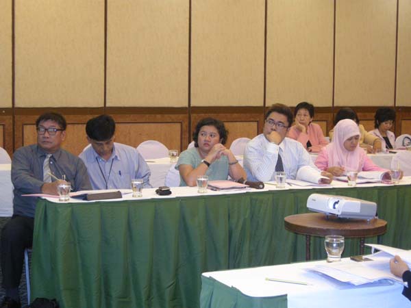 ประชุมคณะ และ งานเลี้ยงอาจารย์ใหม่55 ภาพที่ 32