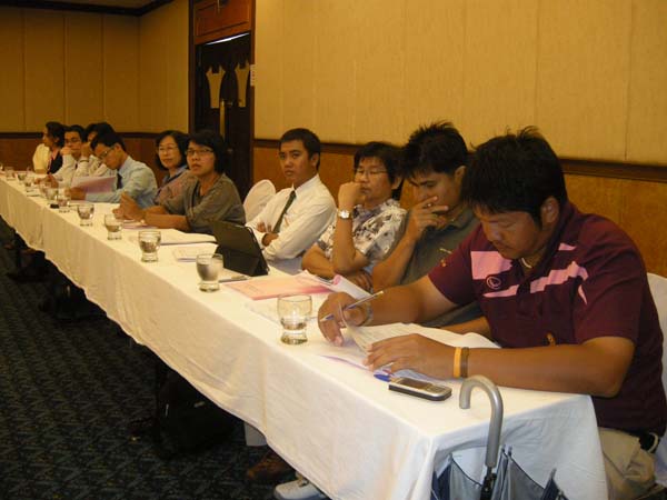 ประชุมคณะ และ งานเลี้ยงอาจารย์ใหม่55 ภาพที่ 33