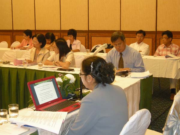 ประชุมคณะ และ งานเลี้ยงอาจารย์ใหม่55 ภาพที่ 38