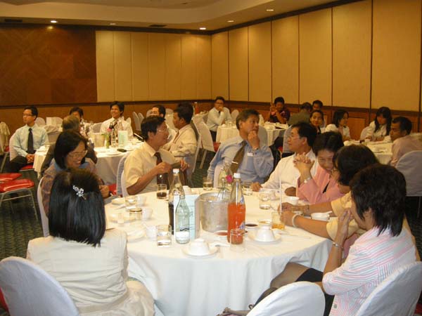 ประชุมคณะ และ งานเลี้ยงอาจารย์ใหม่55 ภาพที่ 61