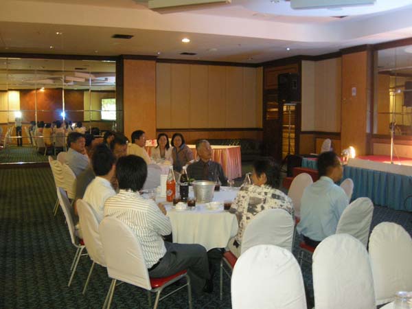 ประชุมคณะ และ งานเลี้ยงอาจารย์ใหม่55 ภาพที่ 70