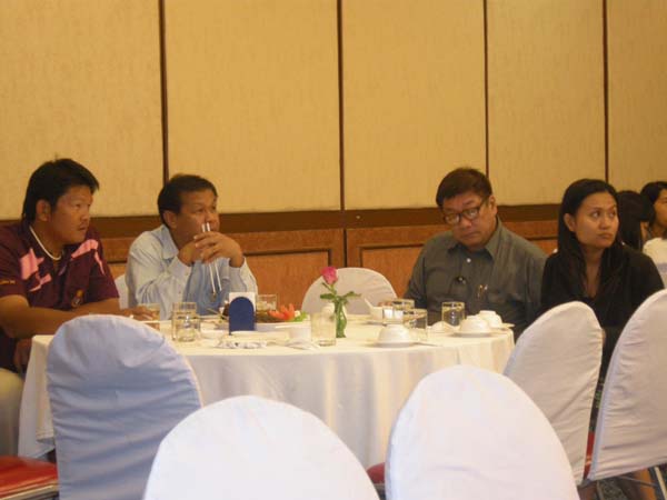 ประชุมคณะ และ งานเลี้ยงอาจารย์ใหม่55 ภาพที่ 88
