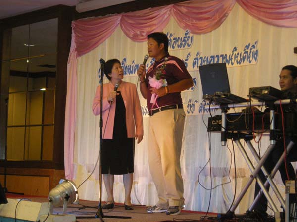 ประชุมคณะ และ งานเลี้ยงอาจารย์ใหม่55 ภาพที่ 102