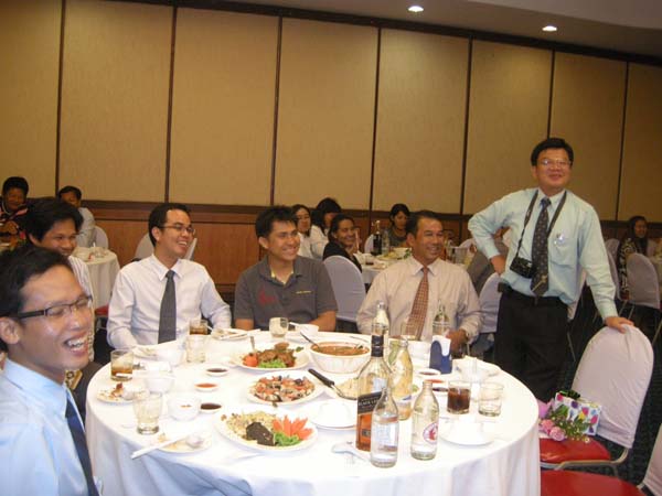 ประชุมคณะ และ งานเลี้ยงอาจารย์ใหม่55 ภาพที่ 127