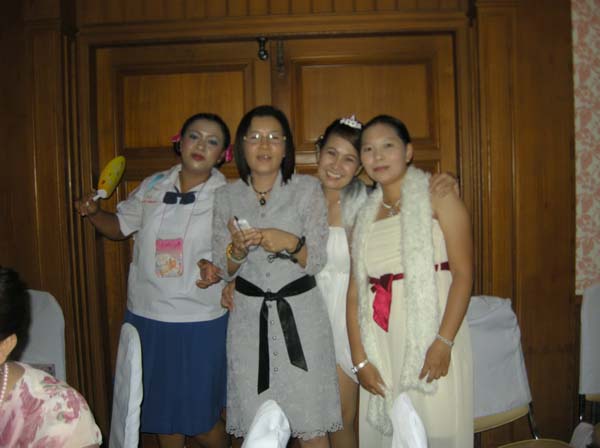 งานปีใหม่สำนักงานคณะศึกษาศาสตร์ ประจำปี พ.ศ.2555 ภาพที่ 109