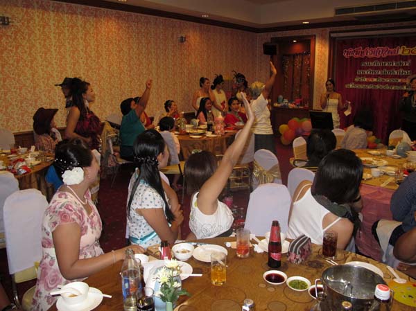 งานปีใหม่สำนักงานคณะศึกษาศาสตร์ ประจำปี พ.ศ.2555 ภาพที่ 208