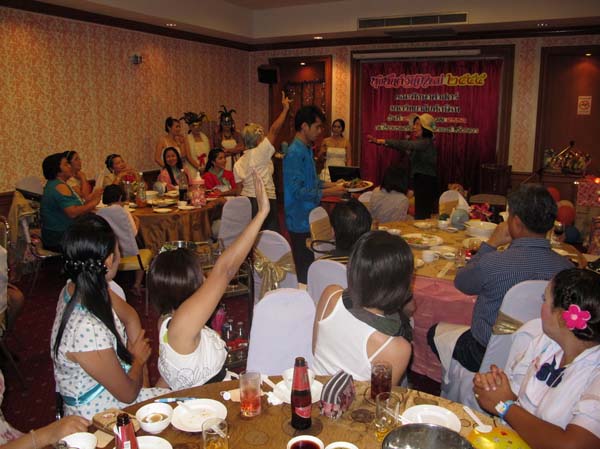 งานปีใหม่สำนักงานคณะศึกษาศาสตร์ ประจำปี พ.ศ.2555 ภาพที่ 209
