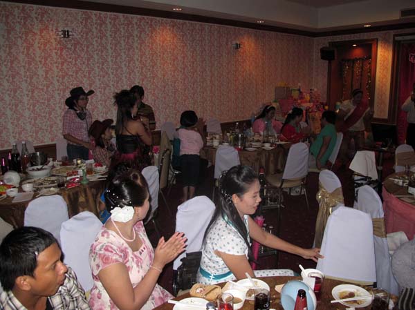 งานปีใหม่สำนักงานคณะศึกษาศาสตร์ ประจำปี พ.ศ.2555 ภาพที่ 229