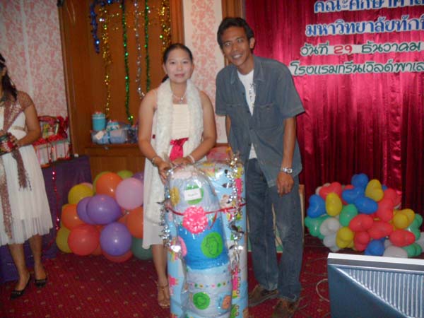 งานปีใหม่สำนักงานคณะศึกษาศาสตร์ ประจำปี พ.ศ.2555 ภาพที่ 268
