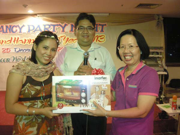 EDU. fancy party night งานเลี้ยงฉลองปีใหม่ พ.ศ.2556 สำนักงานคณะศึกษาศาสตร์ ภาพที่ 34