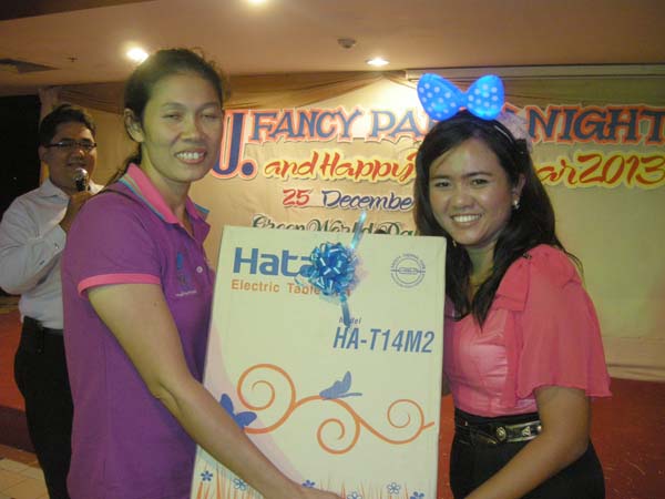EDU. fancy party night งานเลี้ยงฉลองปีใหม่ พ.ศ.2556 สำนักงานคณะศึกษาศาสตร์ ภาพที่ 46